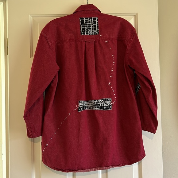 Custom Shirt / Coat w/ design - Picture 5 of 12